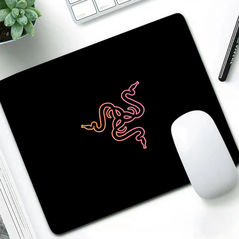 Razer luxo mouse pad anime gam - Pc Gaming Lounge avaliação e preço